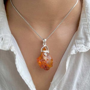 Amber Pendant / 925 Sterling Silver Pendant / Healing Gemstone / Gifts for her / Fancy Rough / Amber Jewellery / Statement Amber Pendants