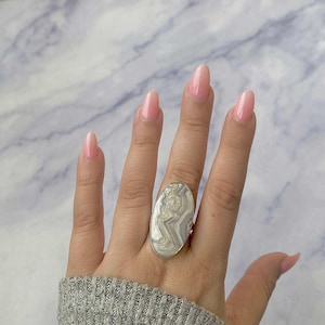 Crazy Lace Agate Adjustable Ring / 925 Sterling Silver Ring / Healing Gemstone / Gifts for her / Oval Cab / Statement Crazy Lace Agate Rings