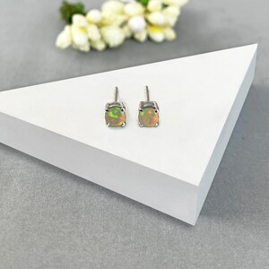 Opal Stud Earring / 925 Sterling Silver Earring / Healing Gemstone / Opal / Gifts For Her / Round Cut / Dainty Opal Stud Earring