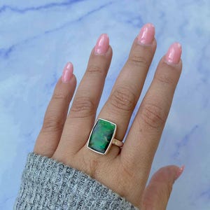 Bague réglable en ammolite / Bague en argent sterling 925 / Pierre de guérison / Cadeaux pour elle / Cabine octogonale / Bague réglable en ammolite tendance
