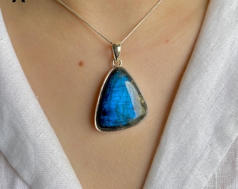 Labradorite, Blue Topaz Pendant / 925 Sterling Silver Pendant / Healing Gemstone / Gifts for her / Statement Labradorite Pendants