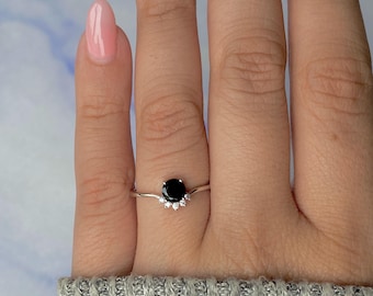 Bague tourmaline noire / Argent sterling 925 / Vermeil rhodié / Pierre précieuse curative / Bague de protection / Taille ronde / Bague délicate BLS-SR-1942.