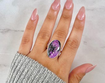 Sugilite Adjustable Ring / 925 Sterling Silver Ring / Healing Gemstone / Gifts for her / Natural Sugilite Jewellery / Statement Ring