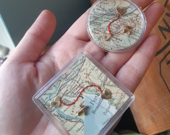 Pocket hug, Long distance gift, two maps in one, custom map gift, maps in frame, boyfriend distance, deployment gift, miss you gift