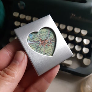 Mapa de corazón enmarcado, regalo de mudanza