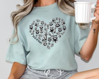 Comfort Colors® Funny Raccoon Shirt, Feral Raccoon Tshirt, Feral Shirt, Raccoon Lover Gift, Vintage Retro Raccoon Tee, Weirdcore, Trashcore