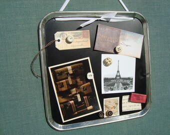 Vintage METAL TRAY MAGNET  BOARD With Vintage Button Magnets