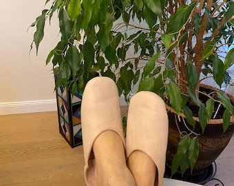 Handmade Moroccan Leather Babouche Slippers for Women – Soft House Shoes, Boho Slip On Mule, Traditional Artisan Footwear Gift