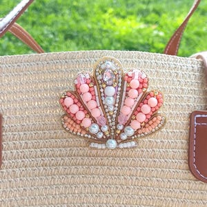 Beaded Seashell Brooch, Shell Pin, Hand Beaded, Clam, Seashell, Beaded Seashell, Summer