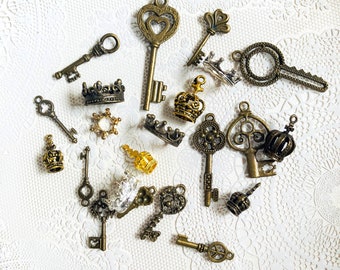 Mini Vintage Keys and Crowns