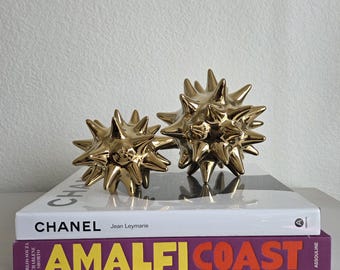 Gold Urchin Statue Set