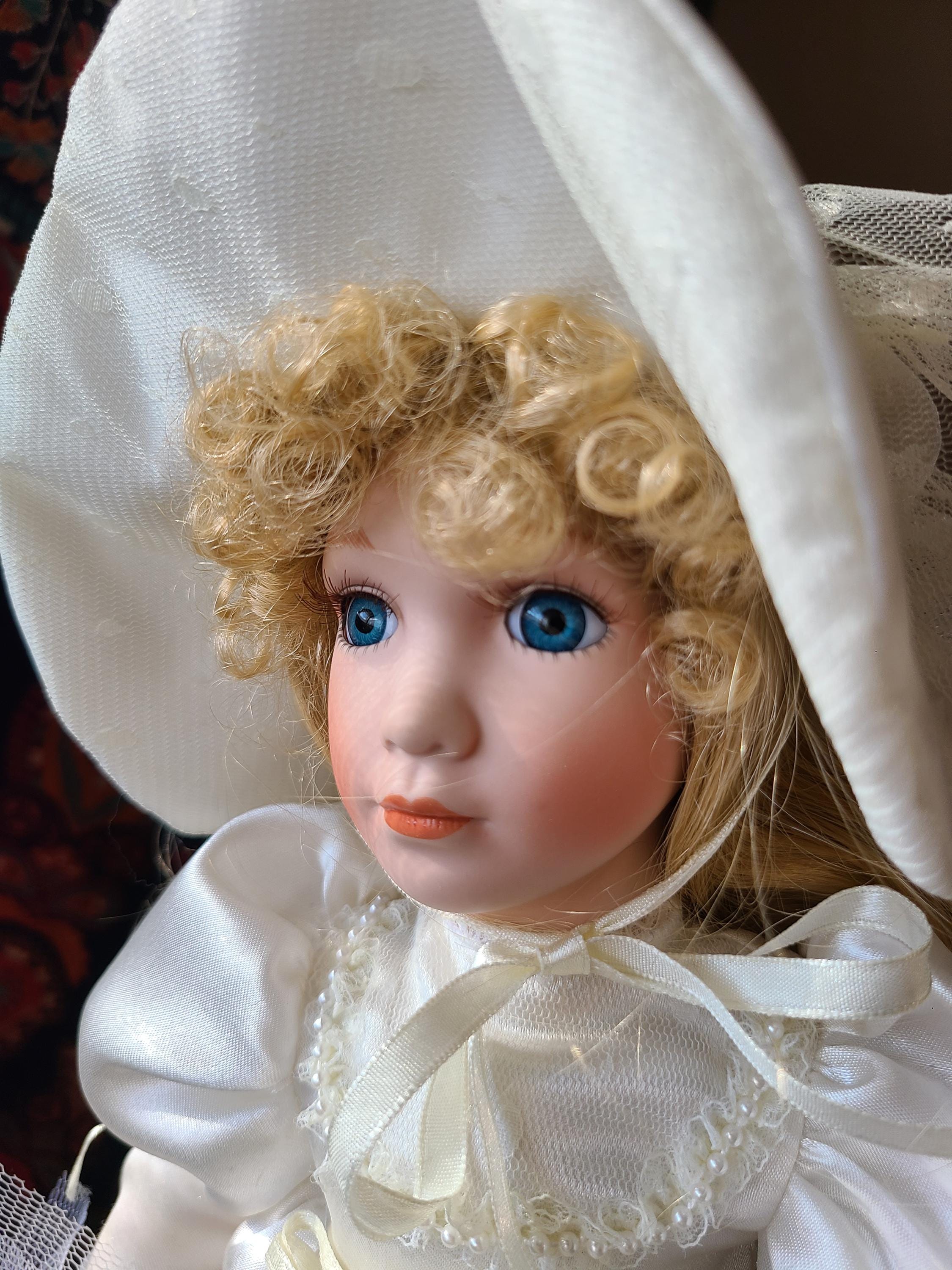 Pull gris et bleu roi sequins argentés - Cozette Lille