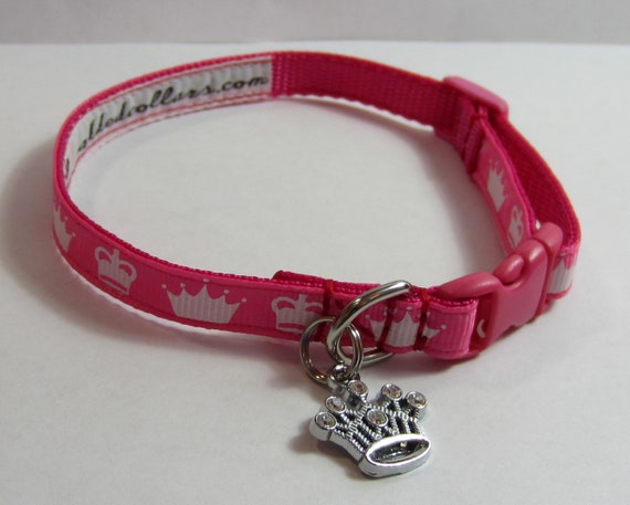 crown dog collar