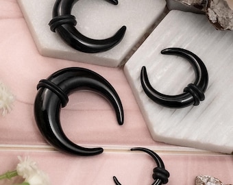 Hypoallergenic Black Glass Septum Pincher