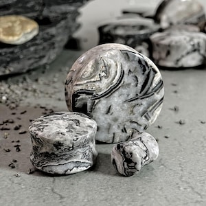 Picasso Jasper Plug / Gauge - Double Flare Stone Ear Plugs / Gauge in 6mm (2g) - 30mm (1.18&quot;)