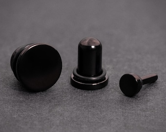 Black Steel Single Flare Metal Plug / Ear Gauge. 316L Surgical Steel Ear Gauges For Dead Stretching Stretched Ears