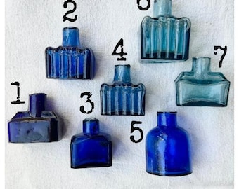 Tiny posy-making kit with BLUE Victorian ink bottle, instruction booklet & tiny dried flowers