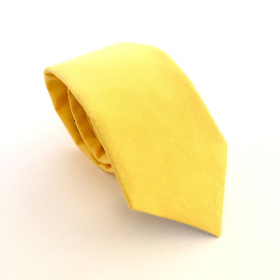mens yellow tie