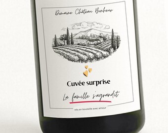 Etiquette bouteille grossesse “Cuvée surprise" avec design vignoble – Annonce originale naissance La famille s'agrandit