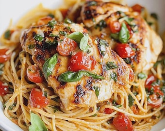 La mejor receta de pasta con pollo y bruschetta saludable.