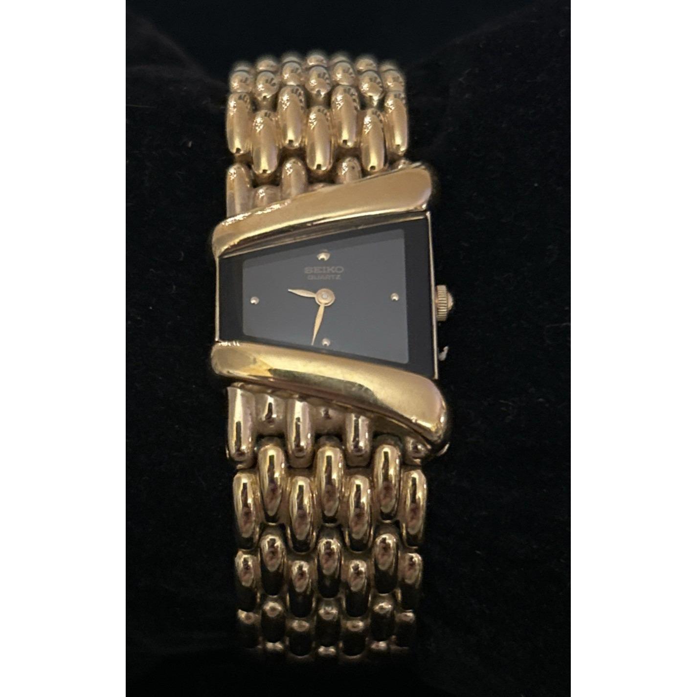 希少 SEIKO セイコー スクエア 4N00-6870 クォーツ 腕時計 希少 SEIKO