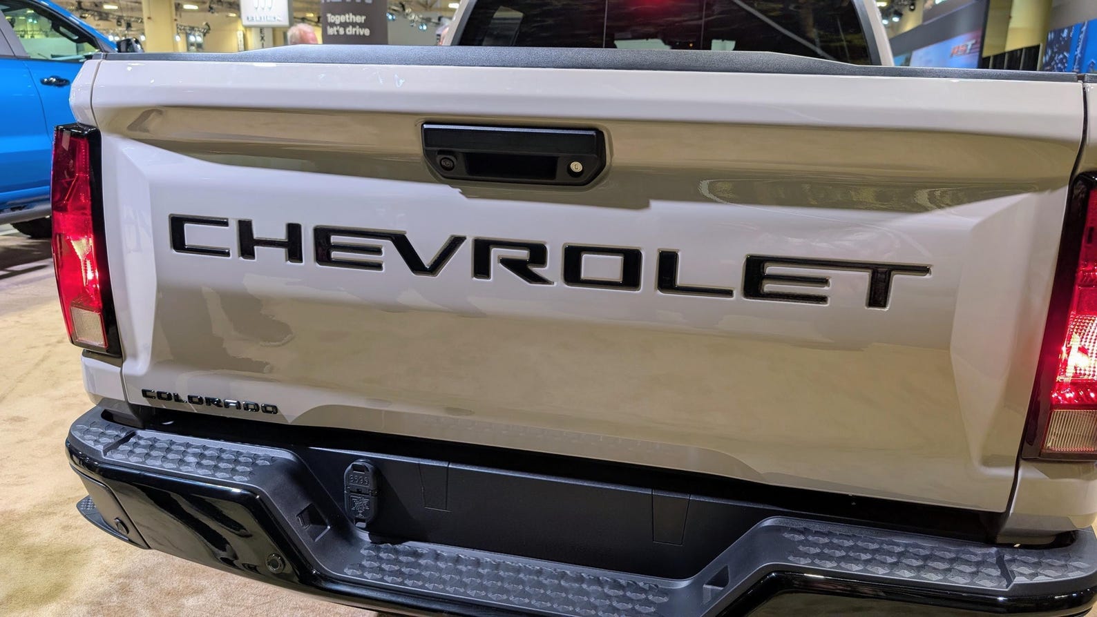 Colorado Lettering Chevy Colorado Tailgate Lettering Decals (2023-2026) – Cast Vinyl ...