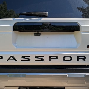 Honda Passport TAILGATE Lettering 2026+ (High Performance Premium Cast Vinyl) Decal Inlays