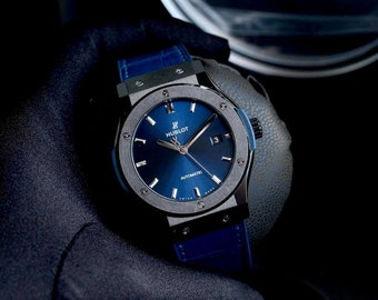 HUBLOT Classic Fusion automatic men's watch with blue dial Item no. 511.CM.7170.LR