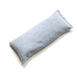Lavender flaxseed eye pillow, soft flannel microwavable heating pad, cold compress image 3