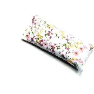 Microwavable lavender eye pillow with flax seed in soft flannel fabric image 6