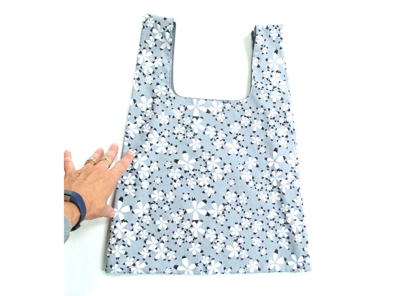 Reusable grocery bag, eco-friendly floral market shopping tote image 8