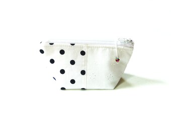 Zipper pouch, coin purse, credit card holder, cotton eyelet lace