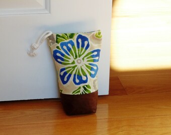 Flower doorstop, zipper top cotton bag, comes unfilled