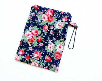 Wet bag zipper pouch with strap, red roses cotton fabric, waterproof lining, beach, sports, travel, diapers