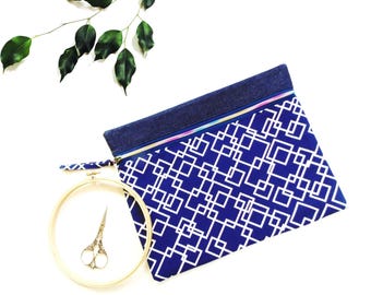 Cross stitch project bag, embroidery travel zipper pouch