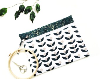 Large project bag for cross stitch, embroidery crafts