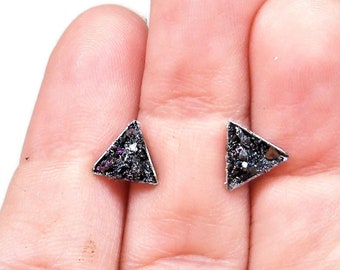 Carborundum Triangle Geometric Crushed Stone Hypoallergenic Stainless Steel Stud Earrings Carbon Silicide