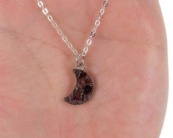 Red Garnet Moon Silver Plated Necklace 18" Crushed Stone