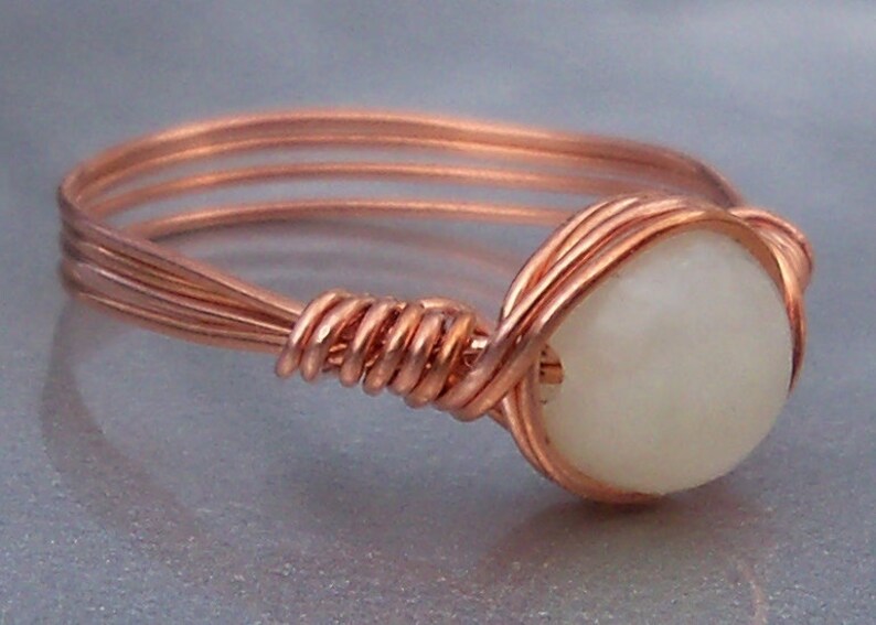 Sea Foam New Jade Copper Wire Wrapped Ring afbeelding 3