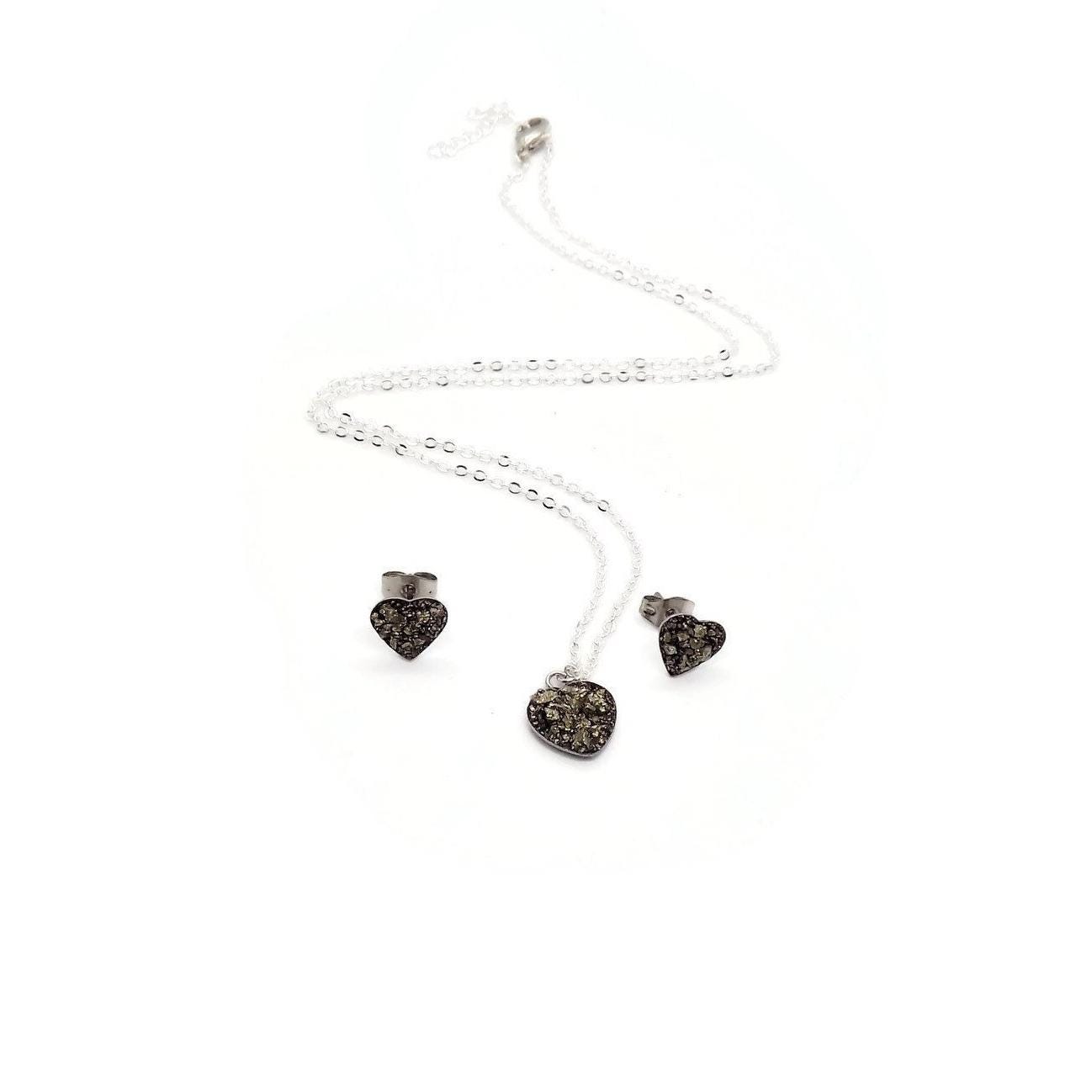 Pyrite Fool's Gold Heart Jewelry Set Stud Earrings 18" Necklace Crushed Stone