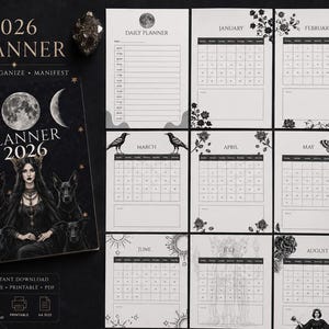Puede incluir: Una agenda negra de 2026 con una ilustración de mujer y perros, fases lunares y el texto "PLANNER 2026". La agenda incluye calendarios mensuales, un planificador diario y el texto "PLAN ORGANIZE MANIFEST".