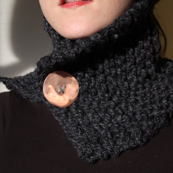 charcoal grey knit cowl