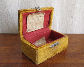 Box of Sorrows, velvet Victorian box filled with the notes and clippings of an unloved woman, an archive of misery, c. 1890 vintage antique