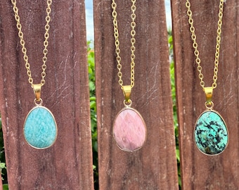 Handmade Crystal Necklace || Faceted Fashion Pendant