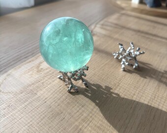 Juego de 2 - Soporte de esfera de cristal de coral de metal