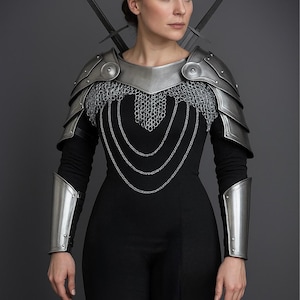 Steel Lady Warrior Armor Set | Pauldrons, Bracers & Chainmail | Medieval Lady Armor | LARP Women&#39;s armor Cosplay Armor | Female Knight