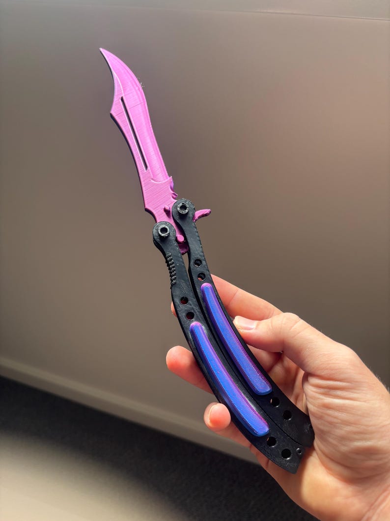 Butterfly Trainer (CS2/CSGO) - Customizable Colours - Etsy