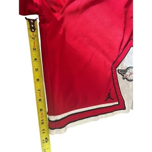 Szorty Nike Air Jordan z siateczki w kolorze czerwonym i białym z lat 90. w rozmiarze M zdjęcie 7