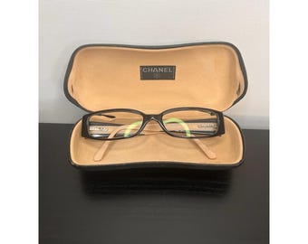 Chanel Leather Glasses Case Quilted Leather Black Double C  display picture 1