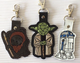 Yoda Keychain - R2D2 Keychain - Ewok Keychain - Star Wars Keychain